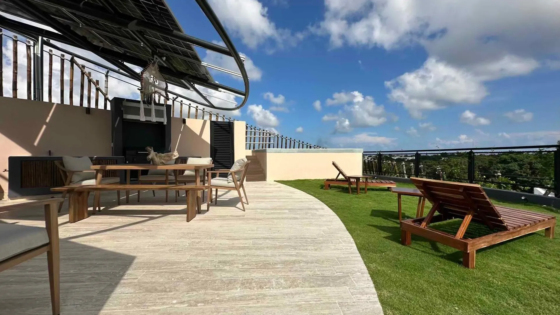 Living The Noom Apartment Cancun